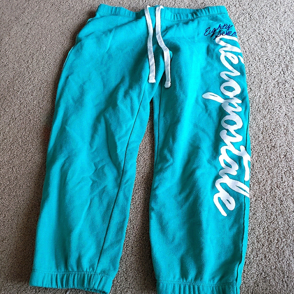 Turquoise Aeropostale Capri Joggers Size SM